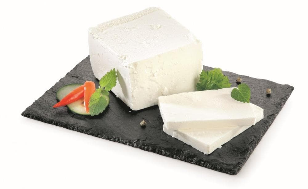 Zamjena za slani sir Akadia 1 kg Akcija u trgovini Spar