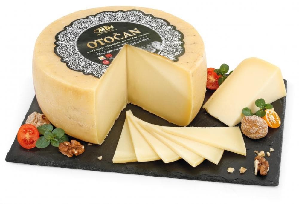 Sir Otočan tvrdi kravlji/ovčji 1 kg Akcija u trgovini Interspar