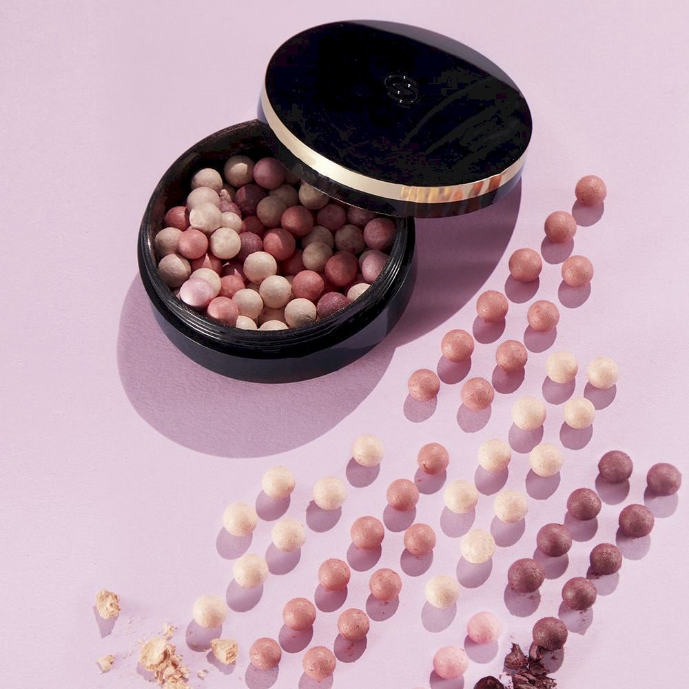 Giordani Gold kuglice za nijansiranje Natural Flush 22 g - Akcija u trgovini Oriflame