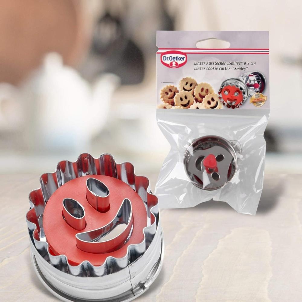 Mali pomagači za kolače 1 kom Dr. Oetker - Akcija u trgovini Konzum