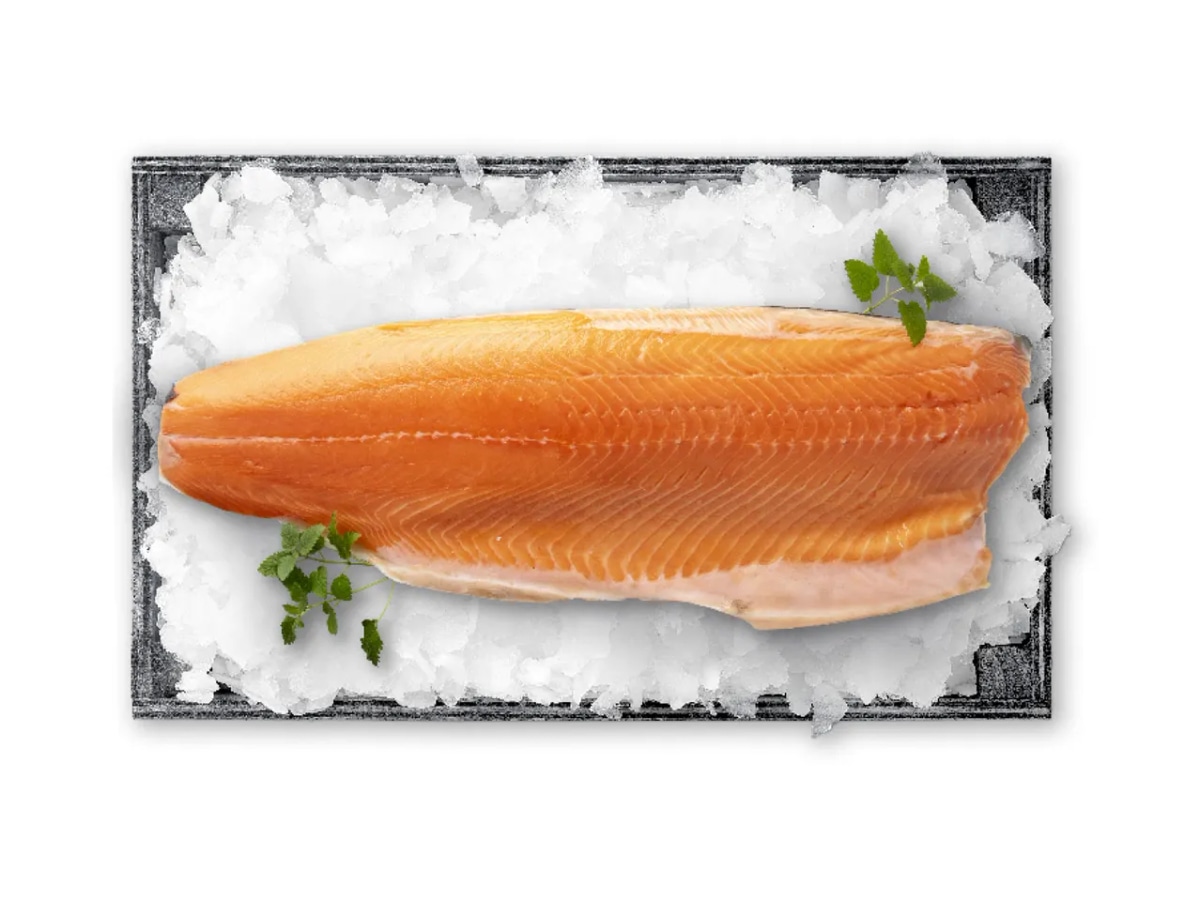 Losos Filet s kožom cca 1-1,4 kg - Akcija u trgovini Metro