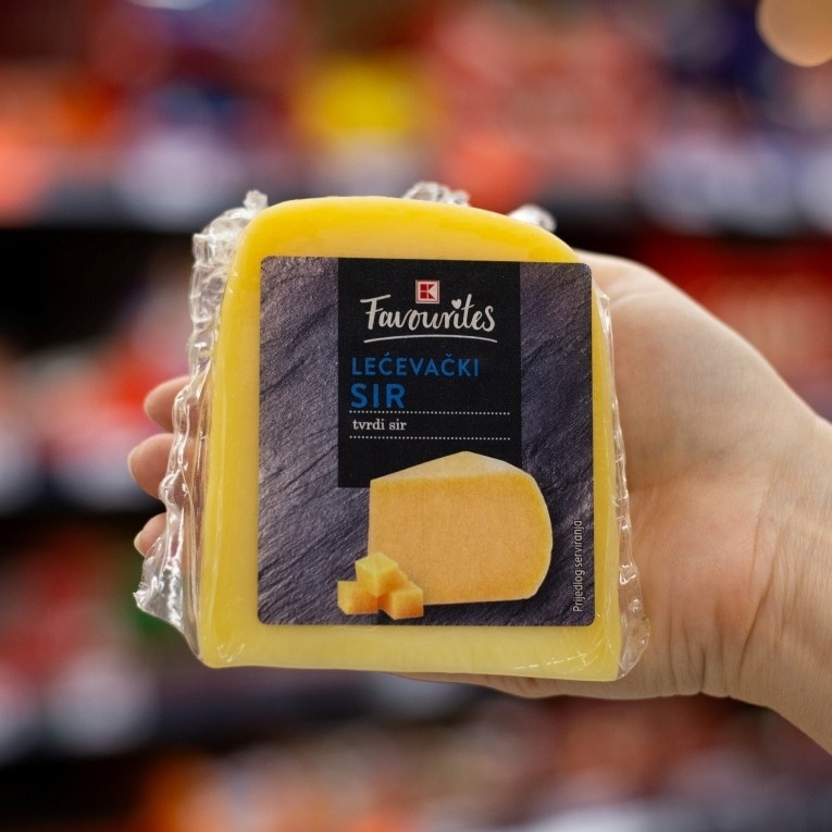 Favourites Lećevački tvrdi sir 200 g Akcija u trgovini Kaufland