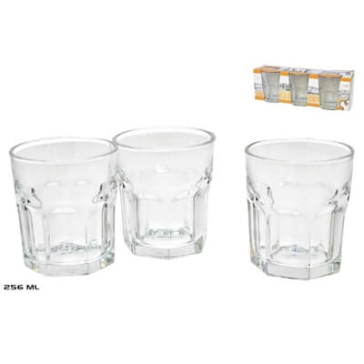 Staklene čaše - Akcija u trgovini Gavranović