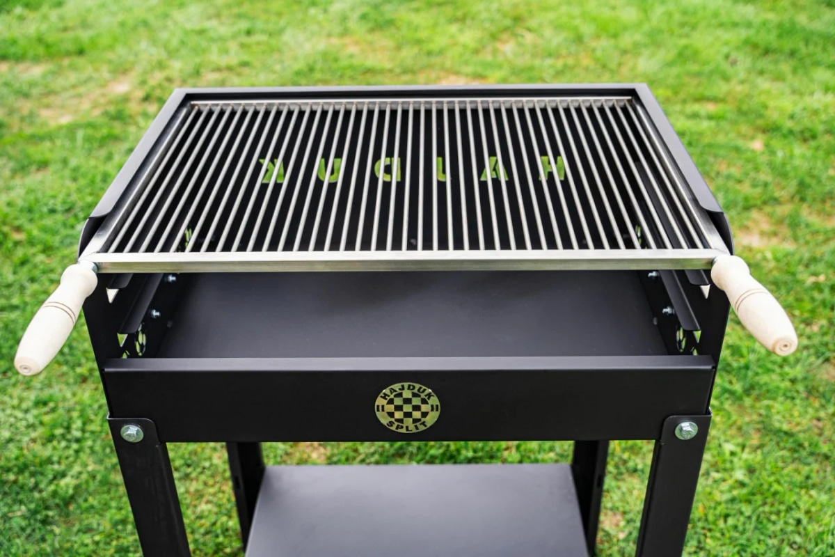 Roštilj Hajduk 1 kom - Akcija u trgovini Tommy