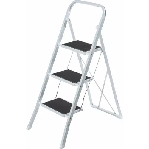 Preklopne metalne ljestve - Akcija u trgovini Bauhaus