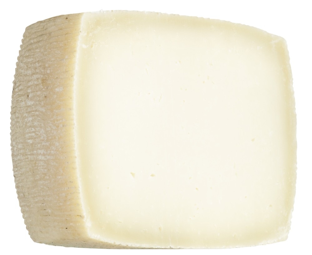 Pecorino Sardo DOP tvrdi ovčji sir Akcija u trgovini Eurospin