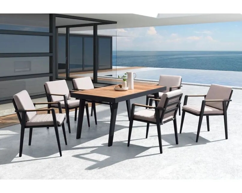 Set FEEL 9 komada - Akcija u trgovini Harvey Norman