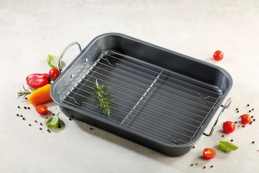 Pekač s rešetkom i ručkama 1 kom - Akcija u trgovini Spar