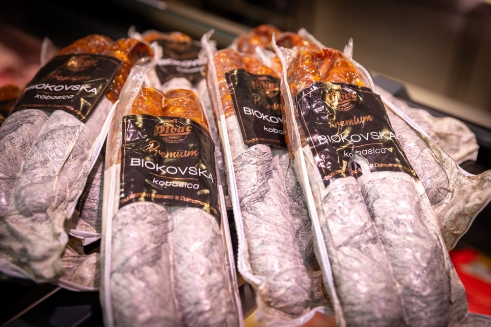 Pivac Biokovska kobasica vp premium Akcija u trgovini Pivac