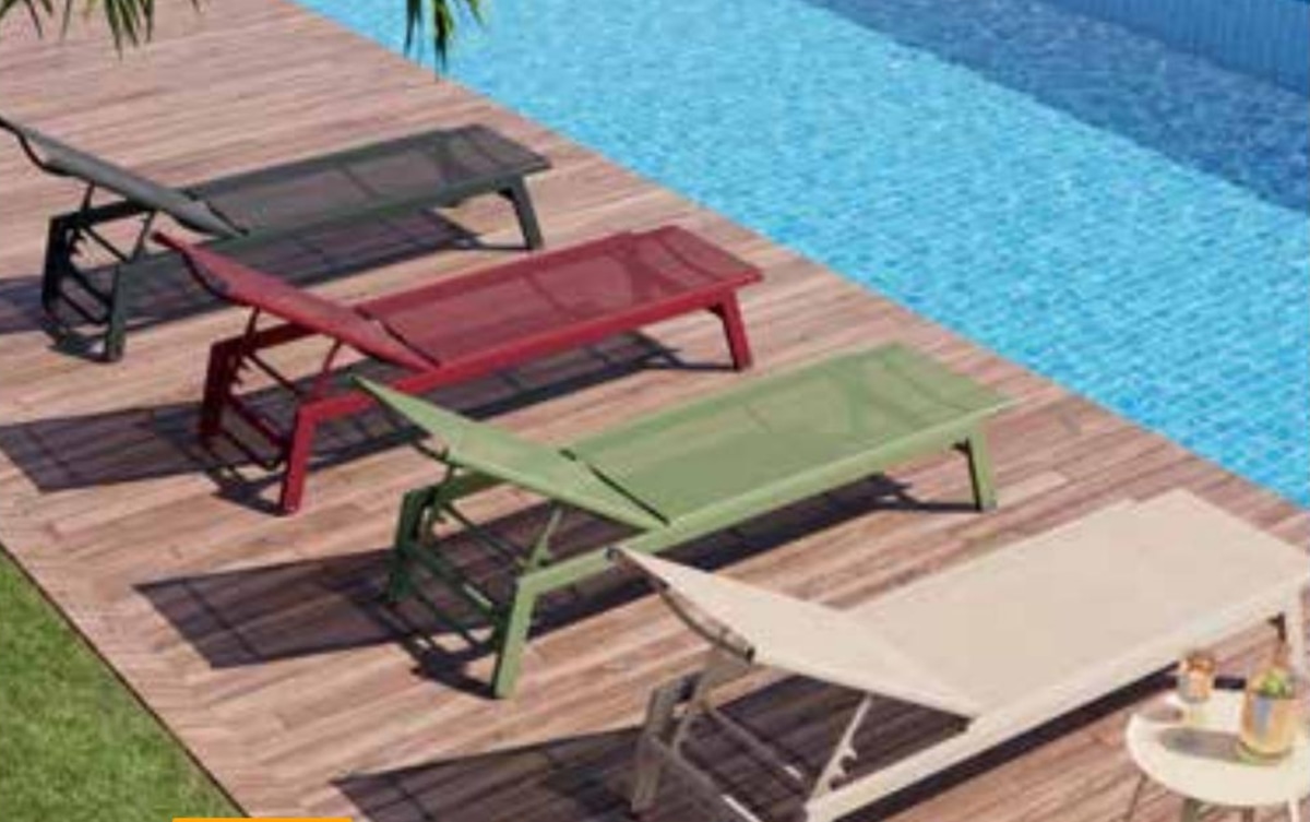 Ležaljka Lina - Akcija u trgovini Lesnina