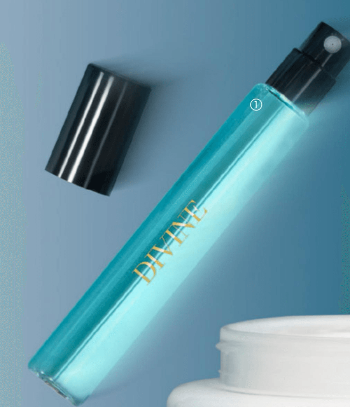 Divine parfemska voda 8 ml - Akcija u trgovini Oriflame