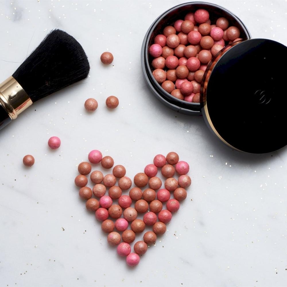 Giordani Gold kuglice za nijansiranje sa serumom Glowy Rose 22 g - Akcija u trgovini Oriflame