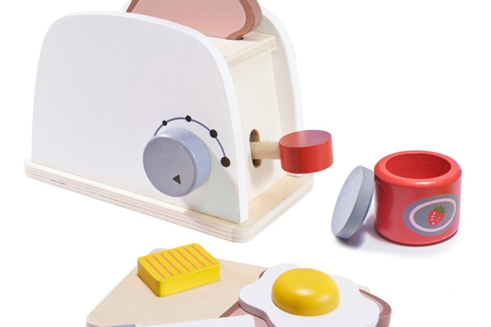 Drveni toster 1 set - Akcija u trgovini Tommy