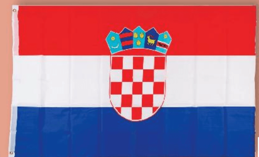Hrvatska zastava komad - Akcija u trgovini Kaufland