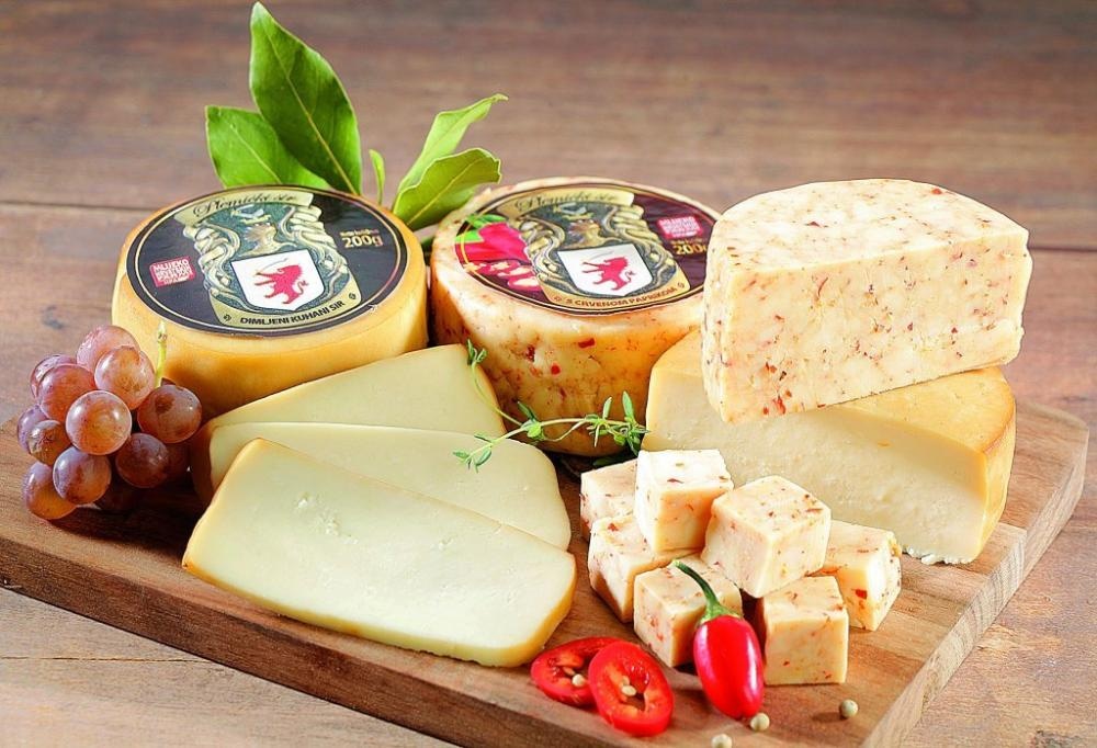 Sir Plemički s paprikom 200 g - Akcija u trgovini Interspar