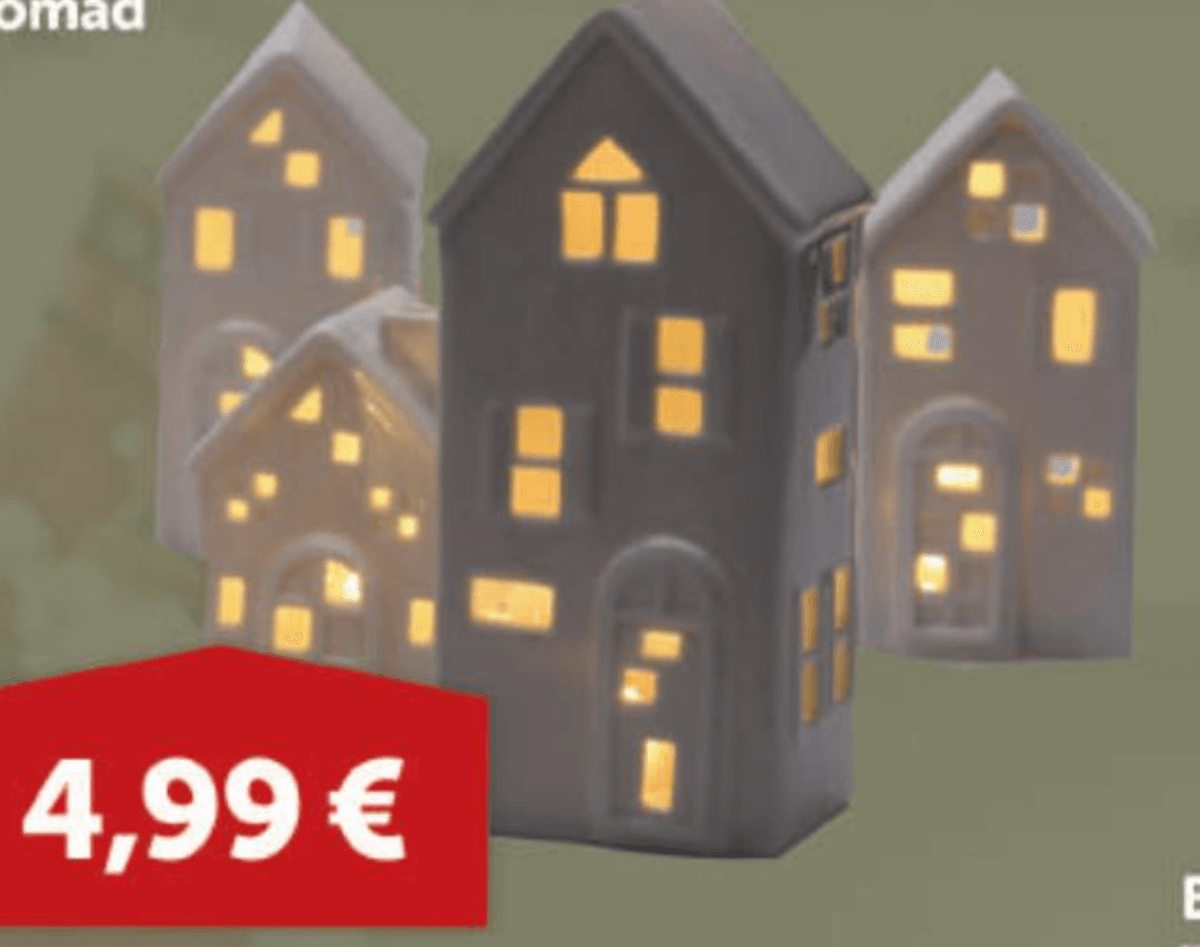 Božićna kućica 1 komad - Akcija u trgovini Boso