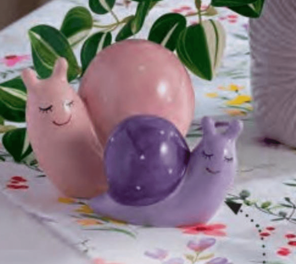 Dekorativna figura - Akcija u trgovini NKD