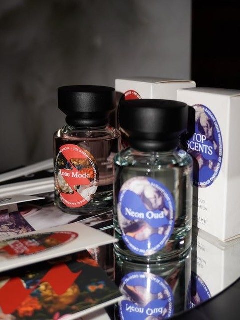 Top Scents Neon Oud parfemska voda 2 ml - Akcija u trgovini Oriflame