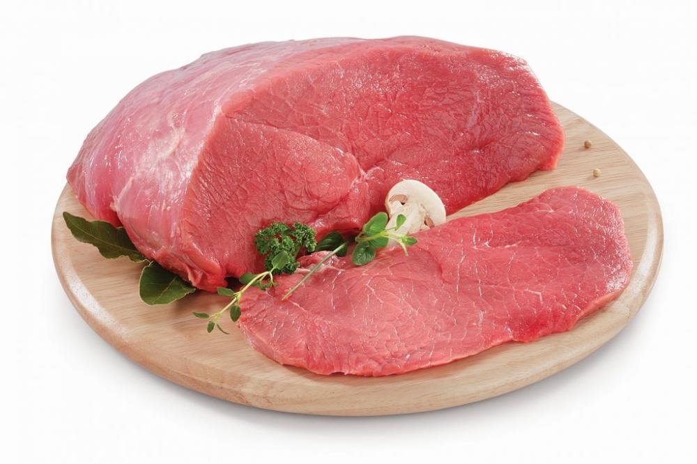 Teleći but 1 kg - Akcija u trgovini Spar