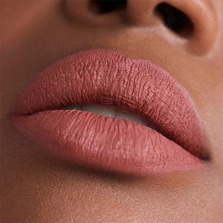 The ONE tekući ruž za usne sa šljokicama 48640 Nude 3 ml - Akcija u trgovini Oriflame