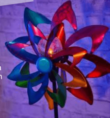 Solarna LED svjetiljka 'Vjetrenjača' - Akcija u trgovini Bauhaus