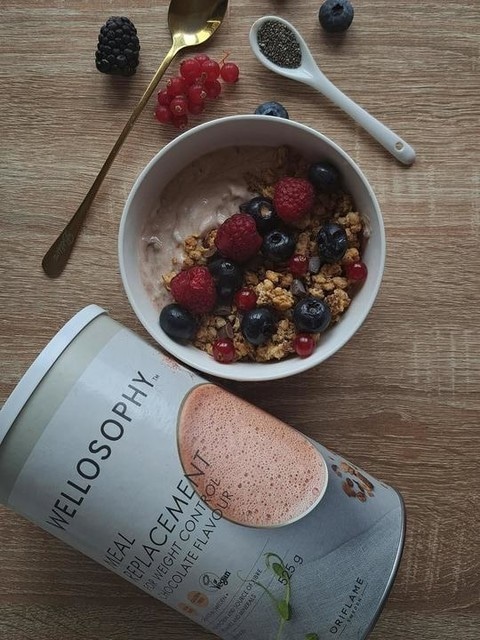 Wellosophy zamjenski obrok za kontrolu težine s okusom čokolade 21 porcija, 525 g - Akcija u trgovini Oriflame