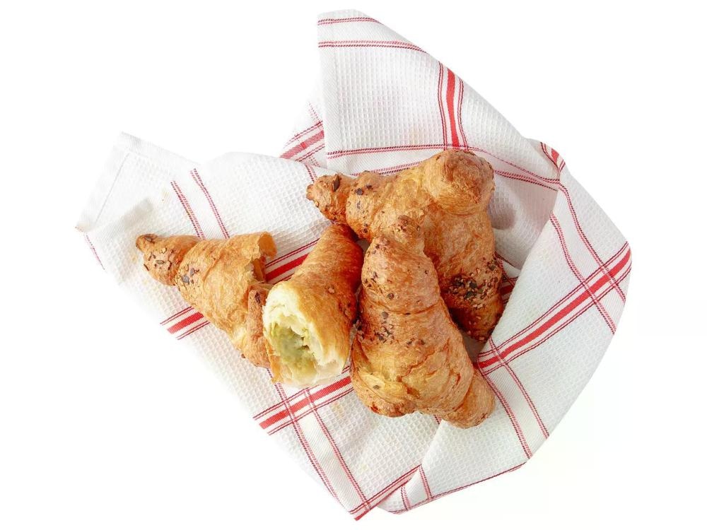 Croissant s punjenjem od pistacija Deluxe 360 g - Akcija u trgovini Lidl