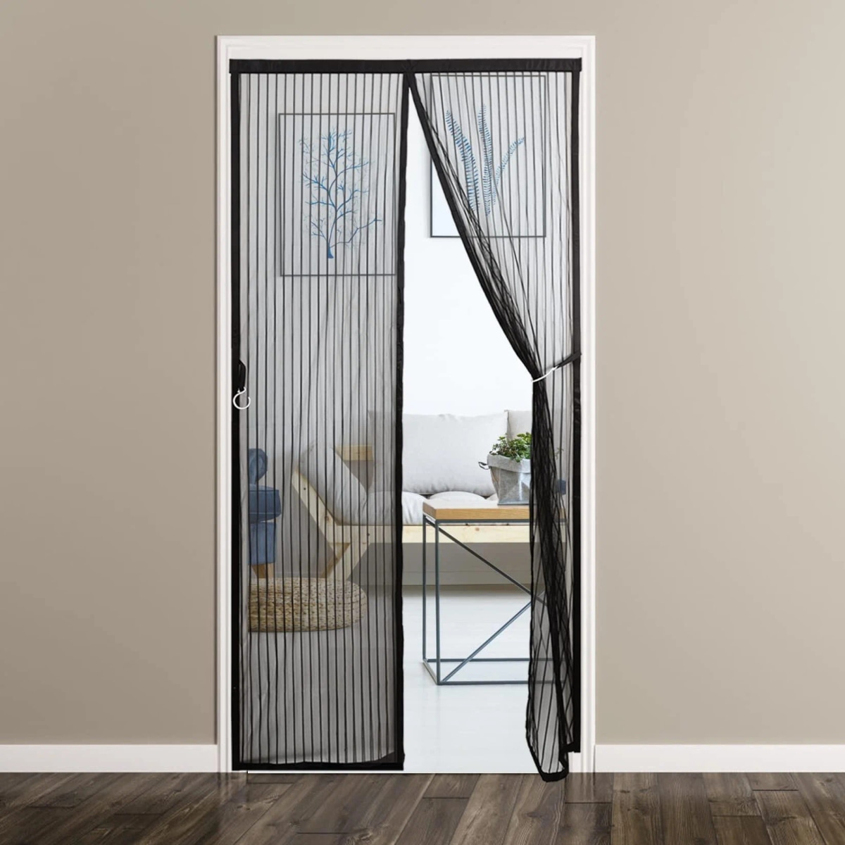 Magnetna mreža za vrata kom - Akcija u trgovini Konzum