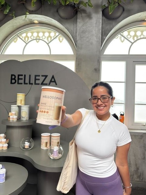 Wellosophy Natural Balance shake s okusom čokolade 21 porcija x 18 g. 378 g. - Akcija u trgovini Oriflame