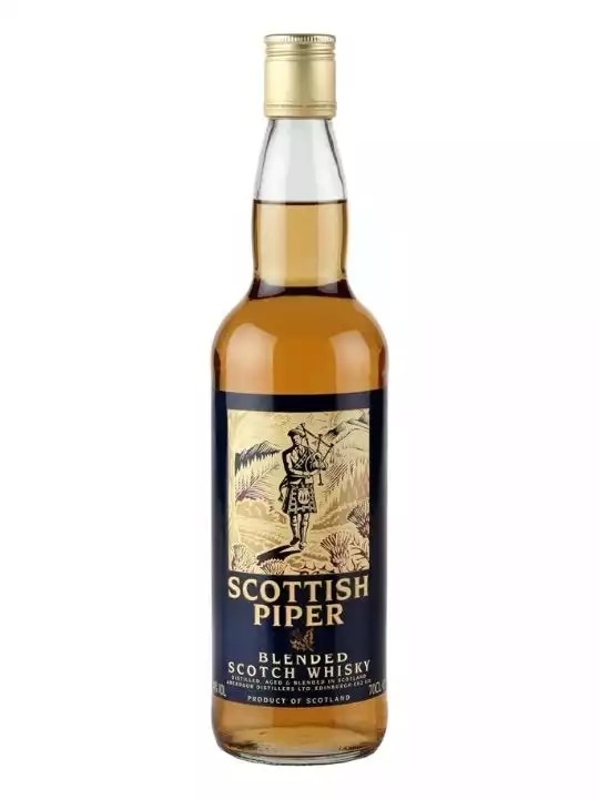Scottish Piper Scotch Whisky 0.7 L - Akcija u trgovini Kaufland