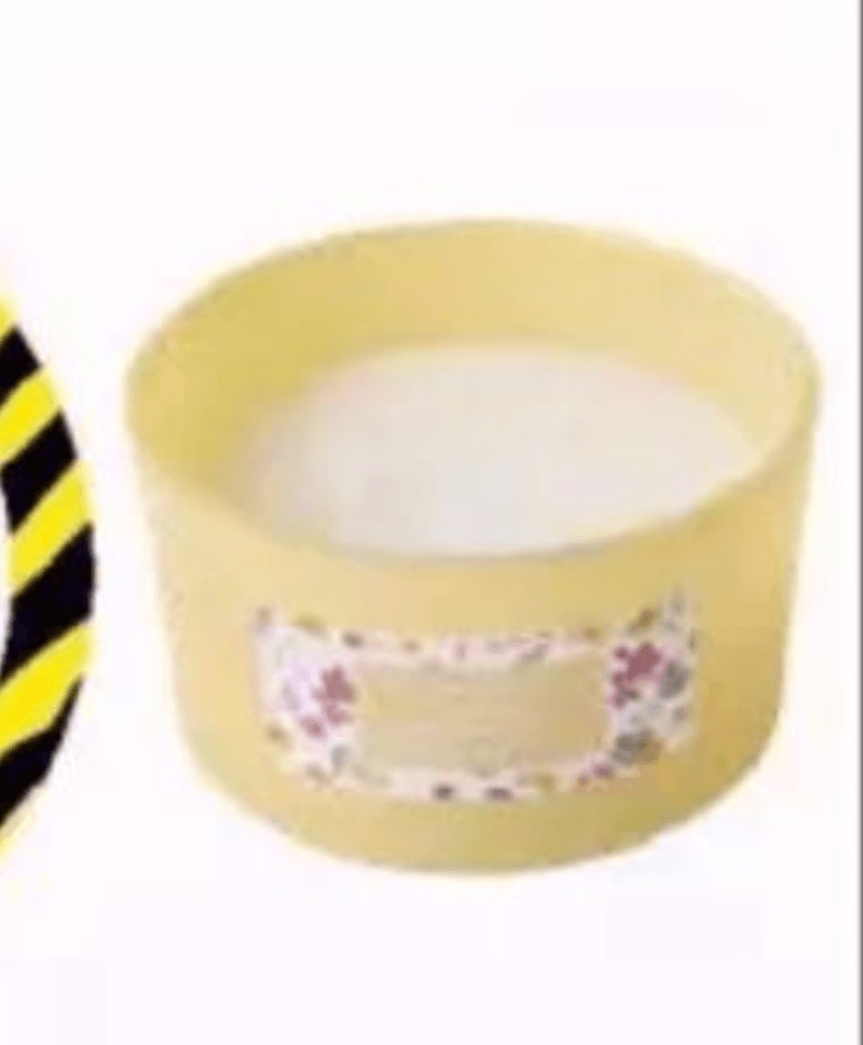 Mirisna svijeća - Akcija u trgovini Tedi