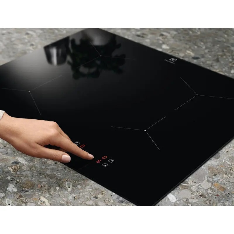 Indukcijska ploča ELECTROLUX LIL61424C - Akcija u trgovini Harvey Norman