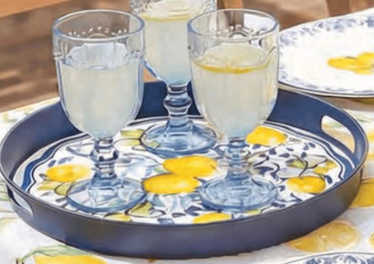 Plastični pladanj 35 cm - Akcija u trgovini Pepco