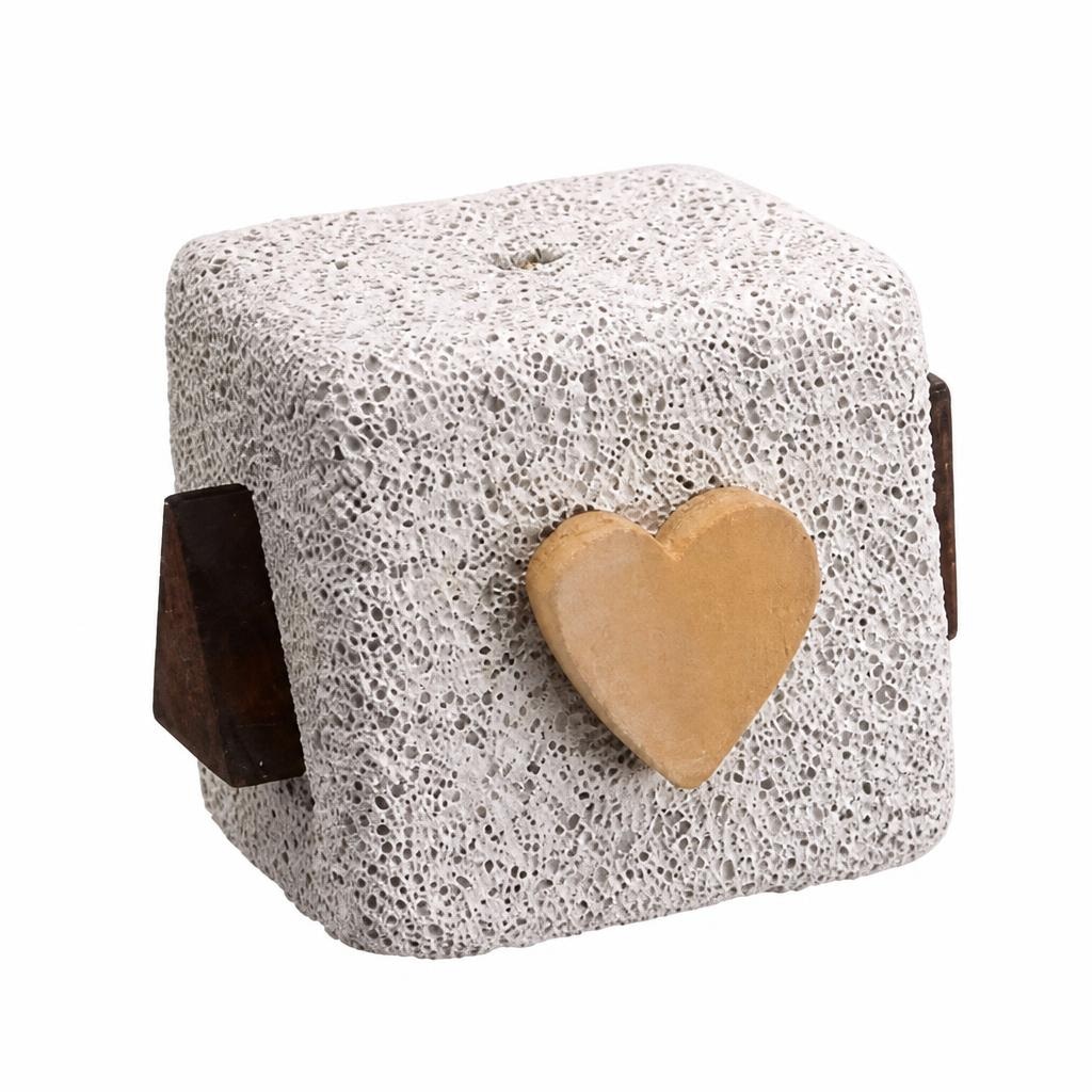 Ferplast Kamen za glodanje Volcanic Rock 6x6x4,5cm - Akcija u trgovini Pet Centar