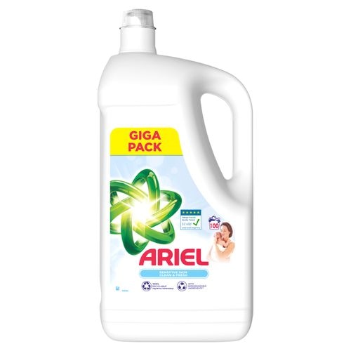 Ariel Deterdžent za pranje rublja Color 4,5 L