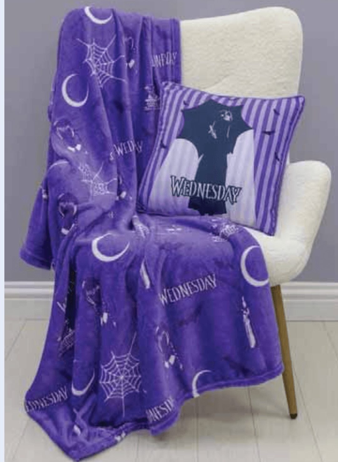 Wednesday Jastuk i deka - Akcija u trgovini Lidl