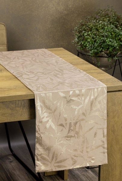 Stolnjak ili nadstolnjak 1 kom