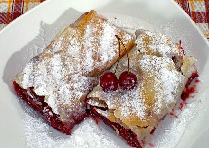 Bobis Štrudla s višnjama 130 g