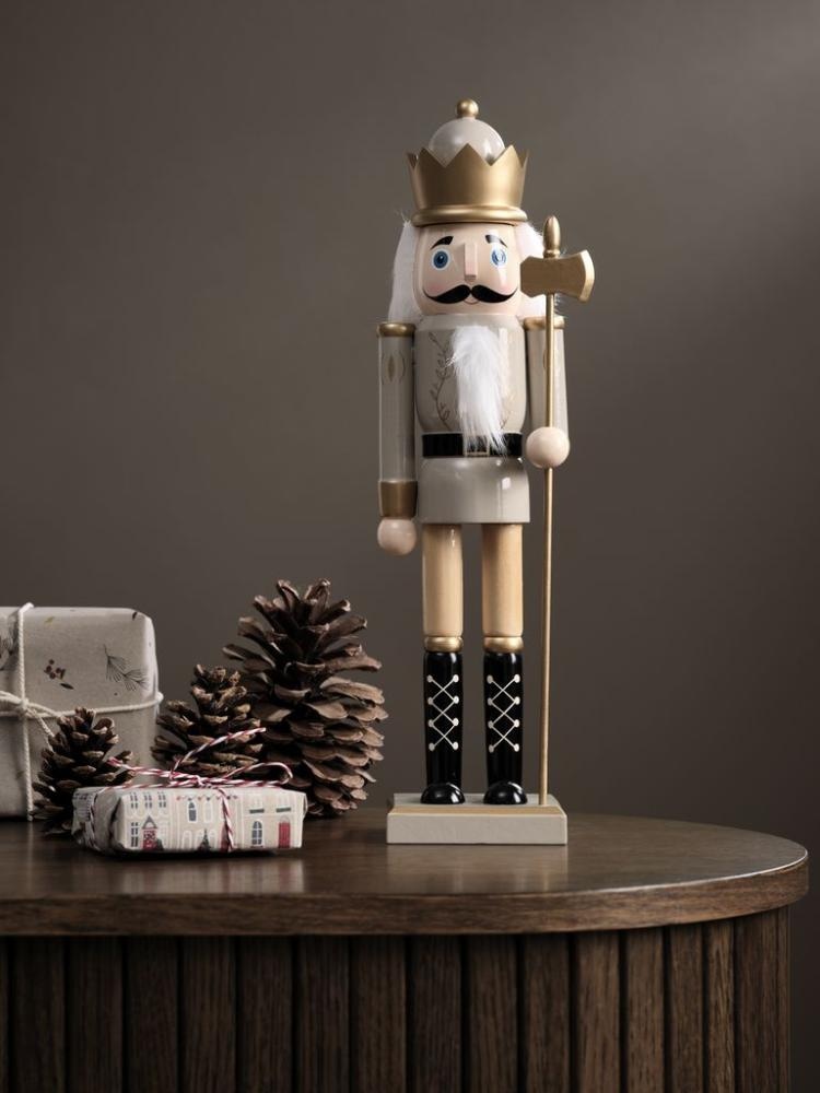 JULLOV orašar Š9xD10xV38 cm