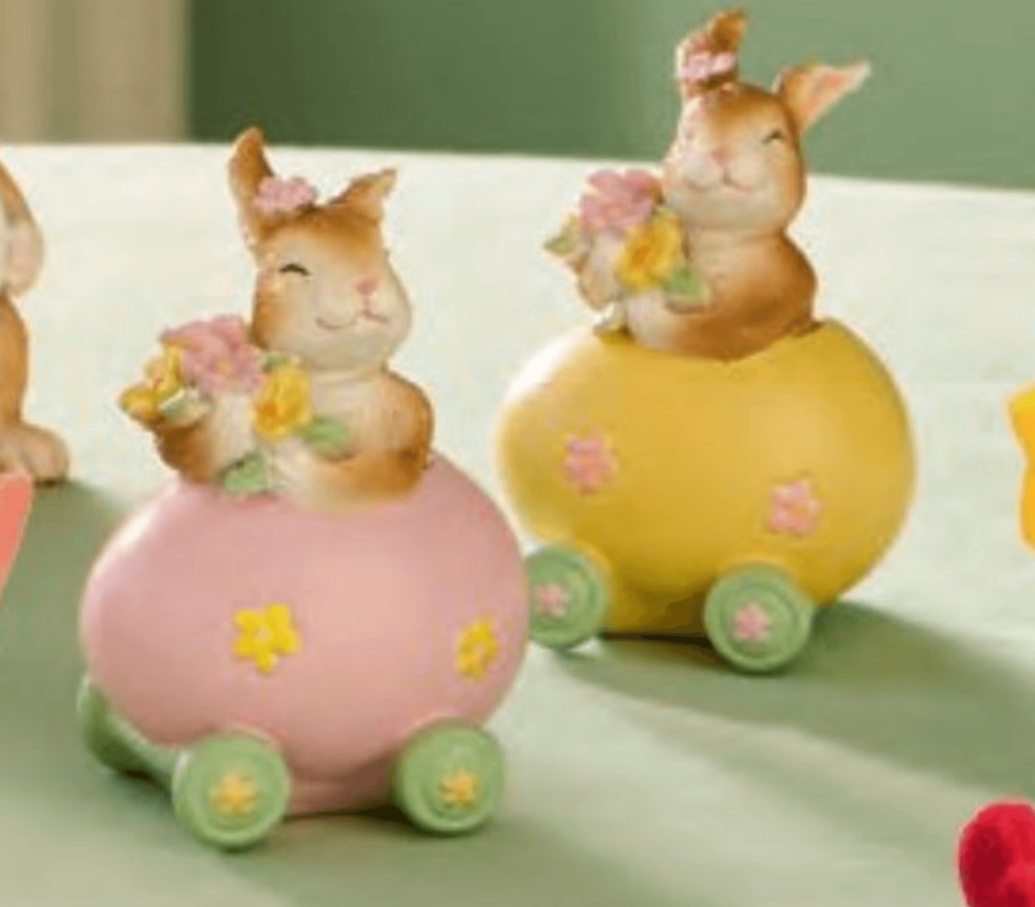 Dekorativna figura - Akcija u trgovini NKD