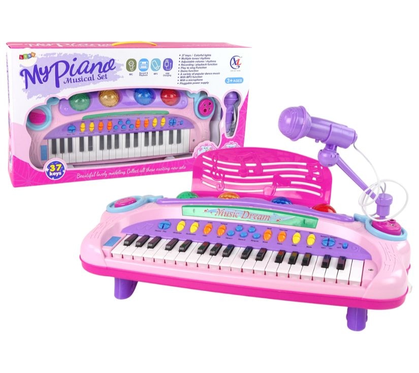 Igračka piano i mikrofon