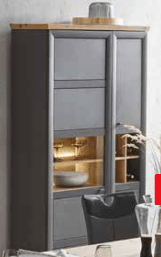 Vitrina - Akcija u trgovini Lesnina