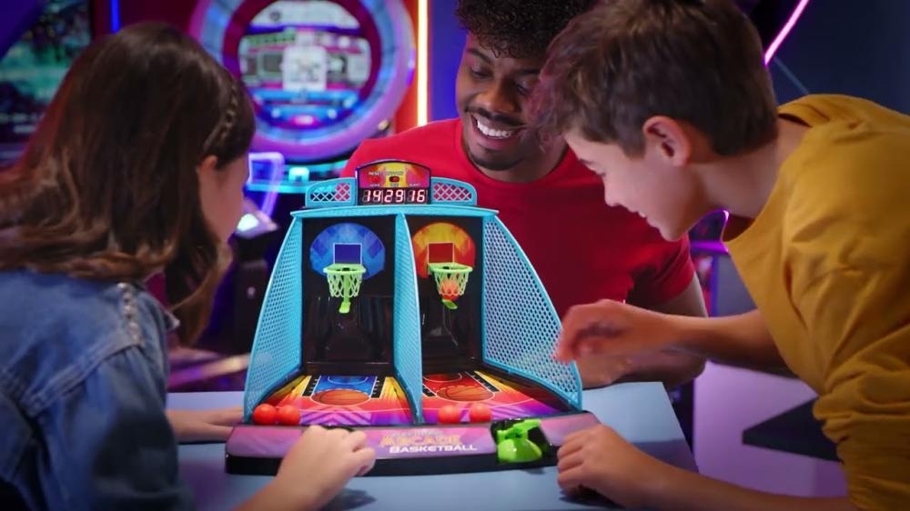 Elektronska košarka – Hyper Neon serija