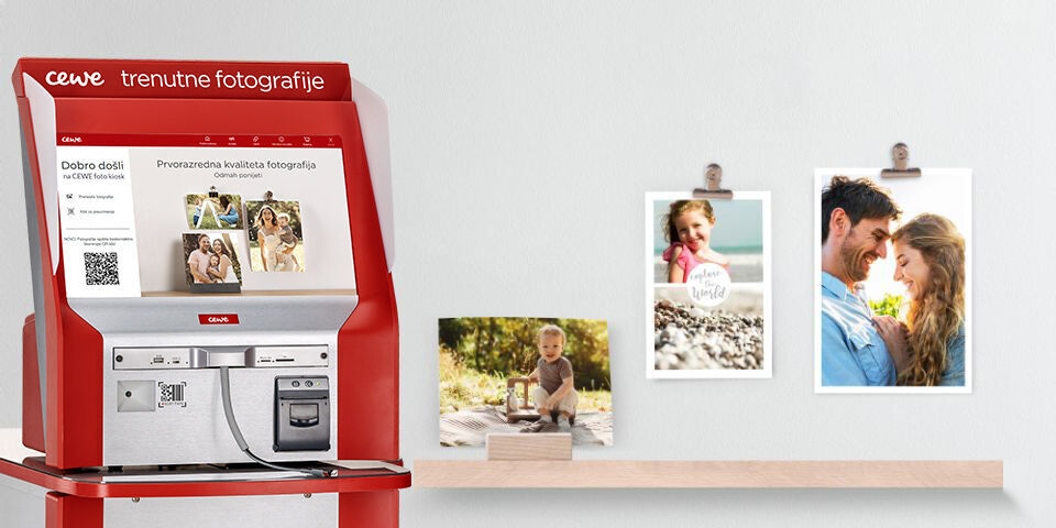 Izrada fotografija na CEWE foto kiosku - Akcija u trgovini Mueller