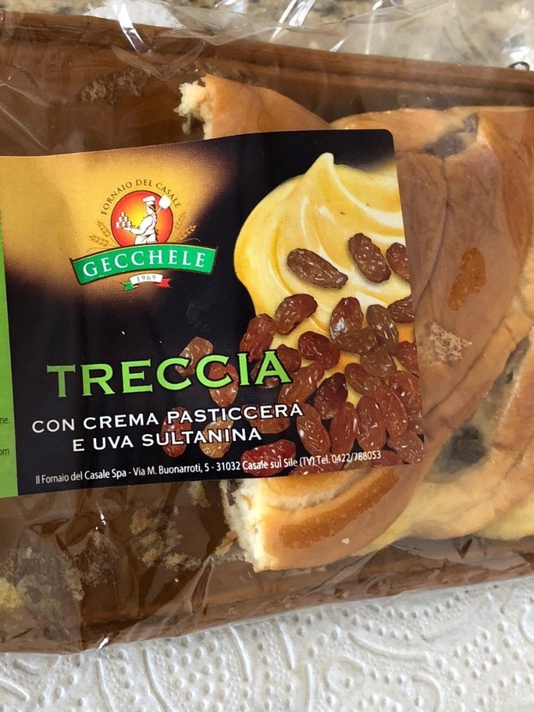 Treccia kolač 300 g ili 400 g Akcija u trgovini Kaufland