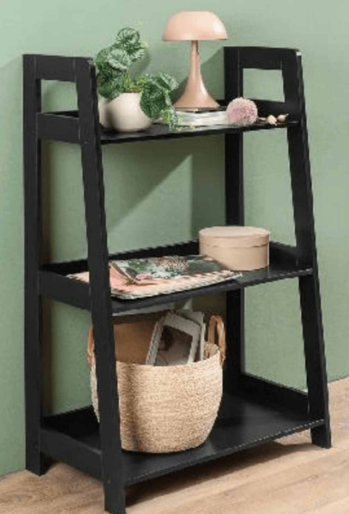 Regal s 3 police LIV QO BO - Akcija u trgovini Kaufland