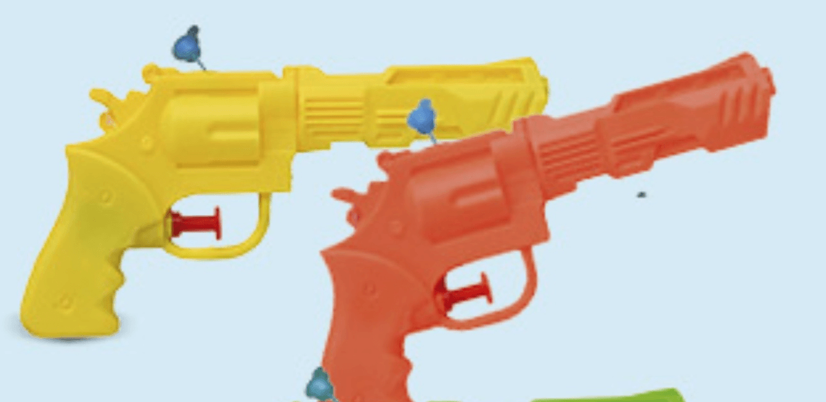 Pištolj na vodu revolver kom - Akcija u trgovini Konzum
