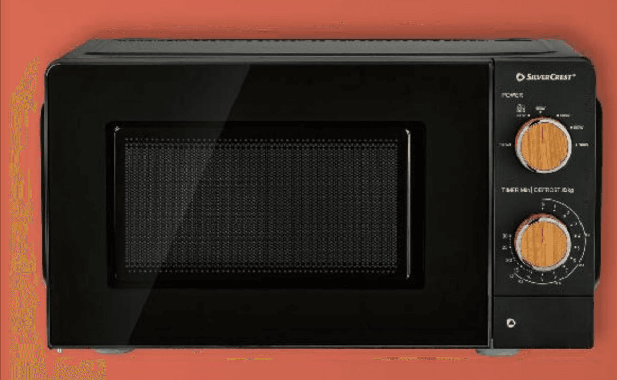 SILVERCREST mikrovalna pećnica 700 W, 17 l, 44,6 x 24,1 x 33,8 cm Akcija u trgovini Kaufland