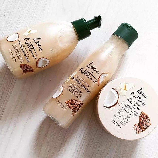 Love Nature njegujuća krema za tuširanje 250 ml ORIFLAME - Akcija u trgovini Oriflame