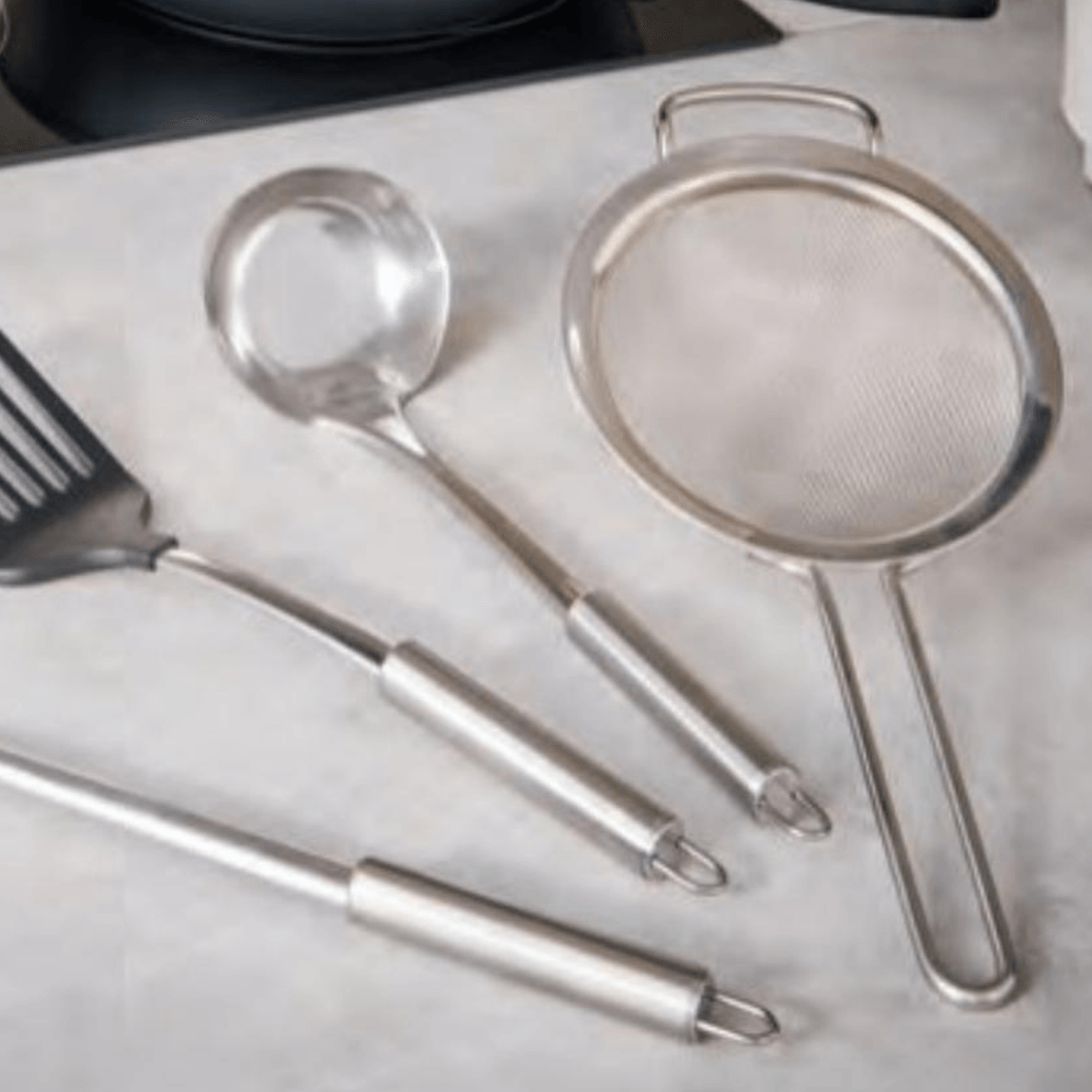 Kuhinjski pribor - Akcija u trgovini NKD